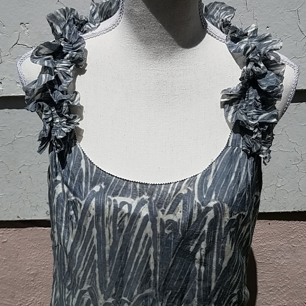 Banana Republic painted silk ruffle tank top M